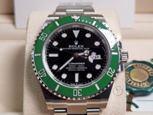 Rolex Submariner Date 126610LV Chronologie 2